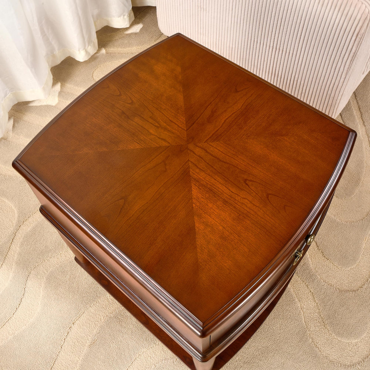 Wood End Table with Drawer K392